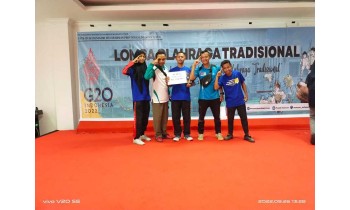 SISWA SMA NEGERI 2 SEBULU MERAIH JUARA 2 LOMBA SUMPIT PUTRA DALAM LOMBA OLAHRAGA TRADISIONAL DI UPTD MUSEUM TENGGARONG 